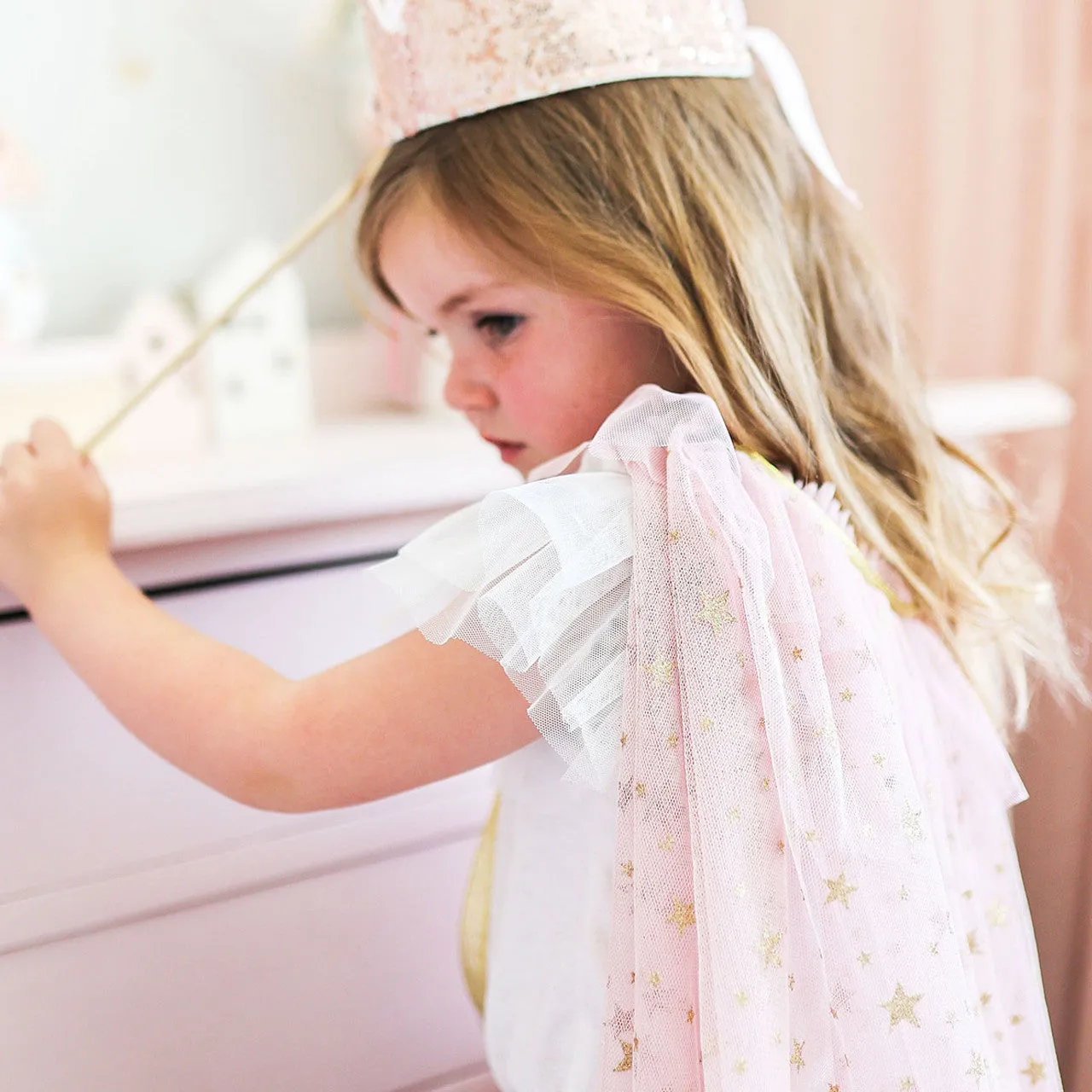 Alimrose Cape | Blush Gold Star