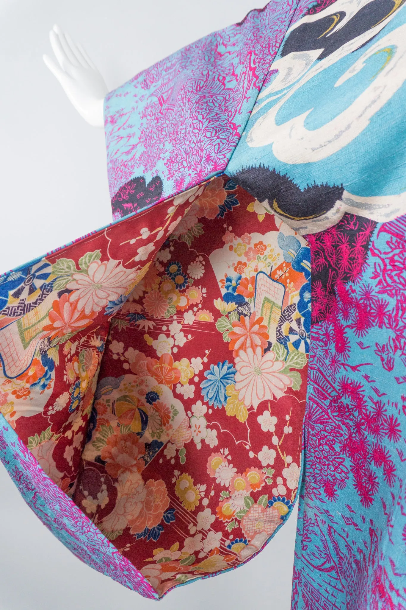Japanese Cloud Village Kimono